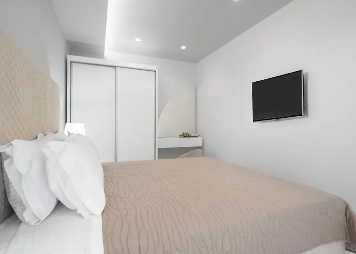 Ioanna Apartment *