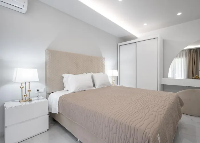 Ioanna Apartment *